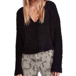 Free People Black Textured Knit Cropped V‎ Neck Long Sleeve Sweater Top